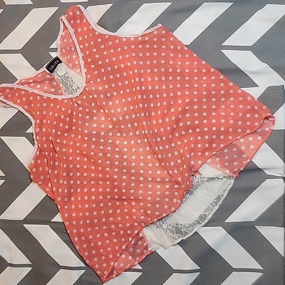 Light summer bright salmon with white polka dots tank - Picture 1 of 3